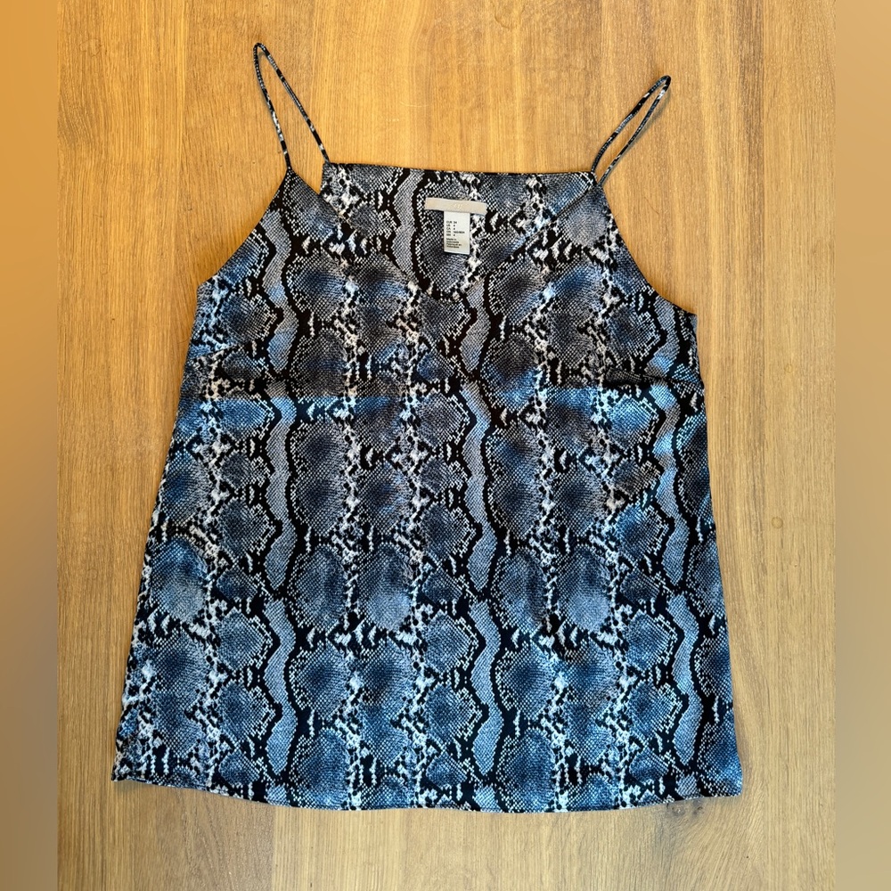 H&M Women’s top Spaghetti Strap. Size 4.  Snake Blue print. Excellent Condition.